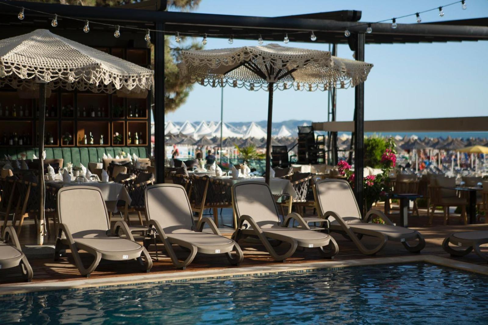 Albanian Star Hotel Kryemëdhej Exteriér fotografie
